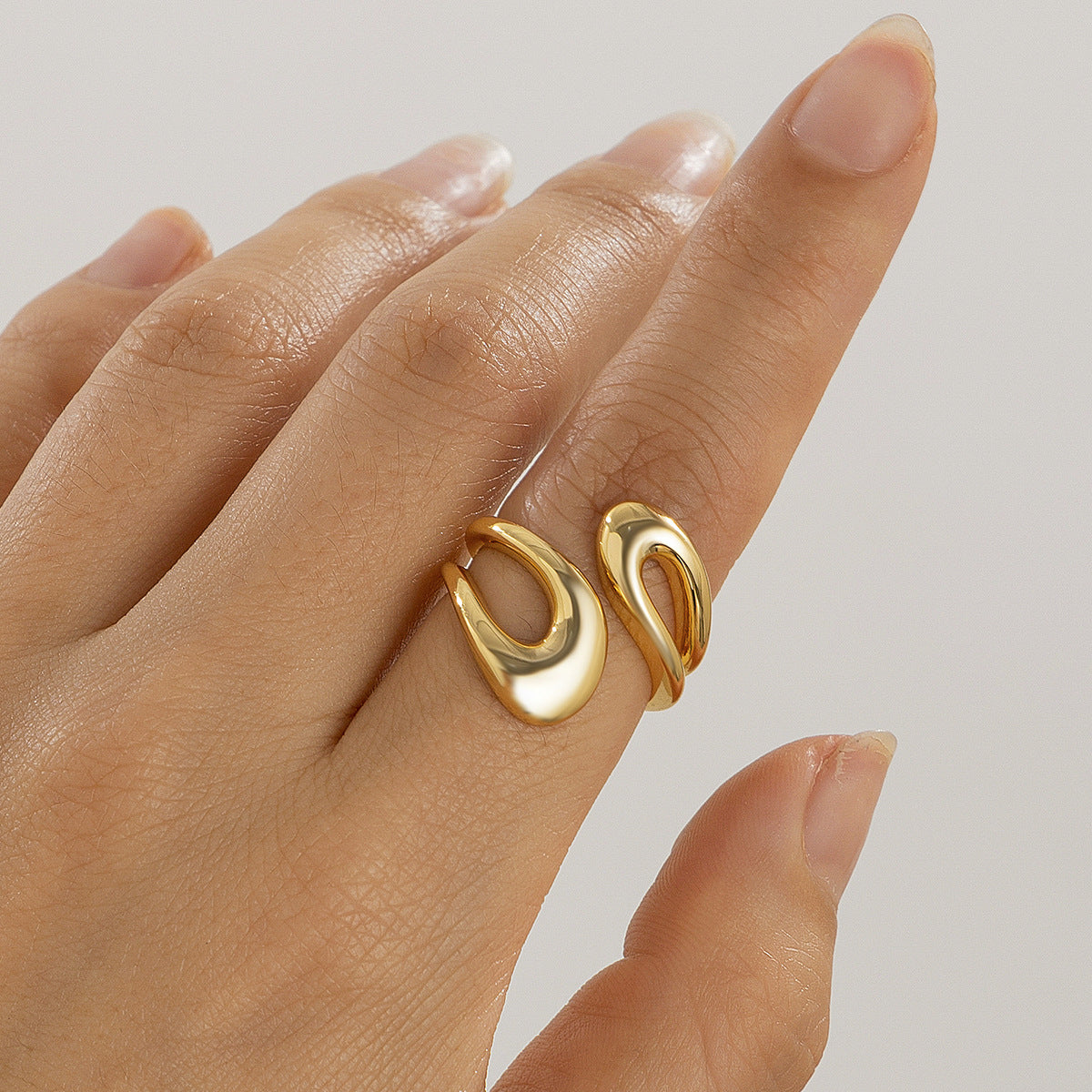 Geometric Ring, niche open mouth ring, index finger ring, lava metal wind curved ring
